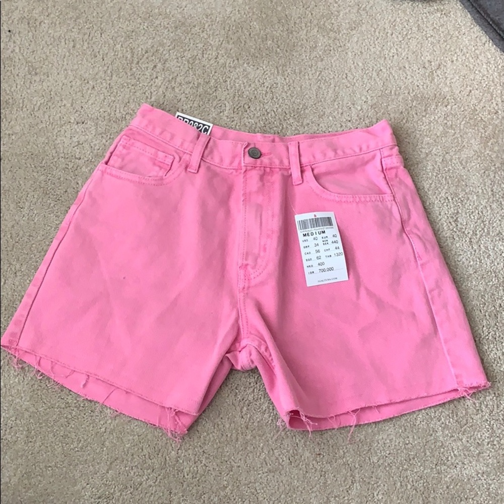 Brand New Pink Denim Brandy Melville Shorts!!